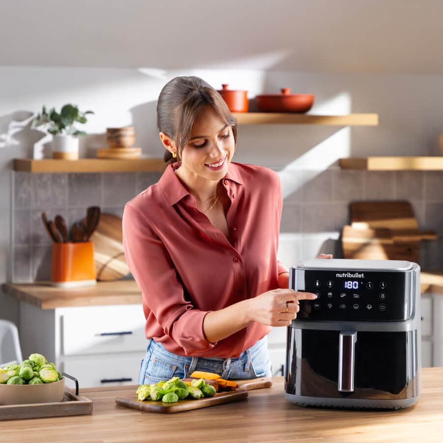 Freidora Nutribullet Air Visión De Crisplita Negro/Plata, 2,000 Vatios, Canasta 8 Litros, Con Ventana De Visualización 0c12500004