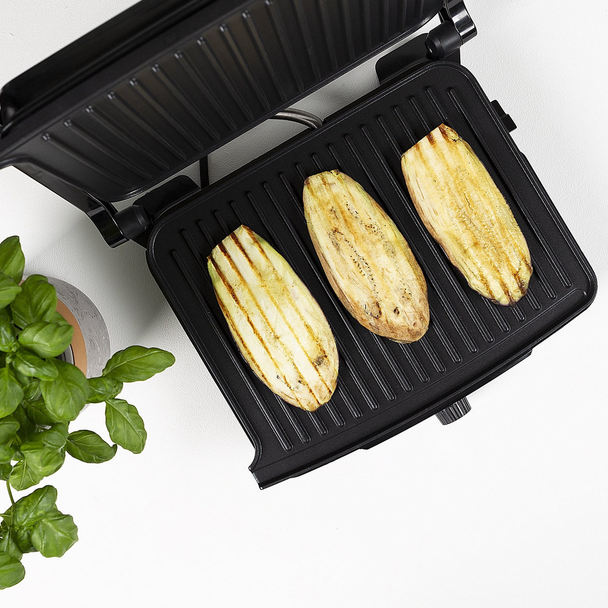 EAN 8713016073969 - Tristar GR-2853 parrilla eléctrica de contacto imagen 16