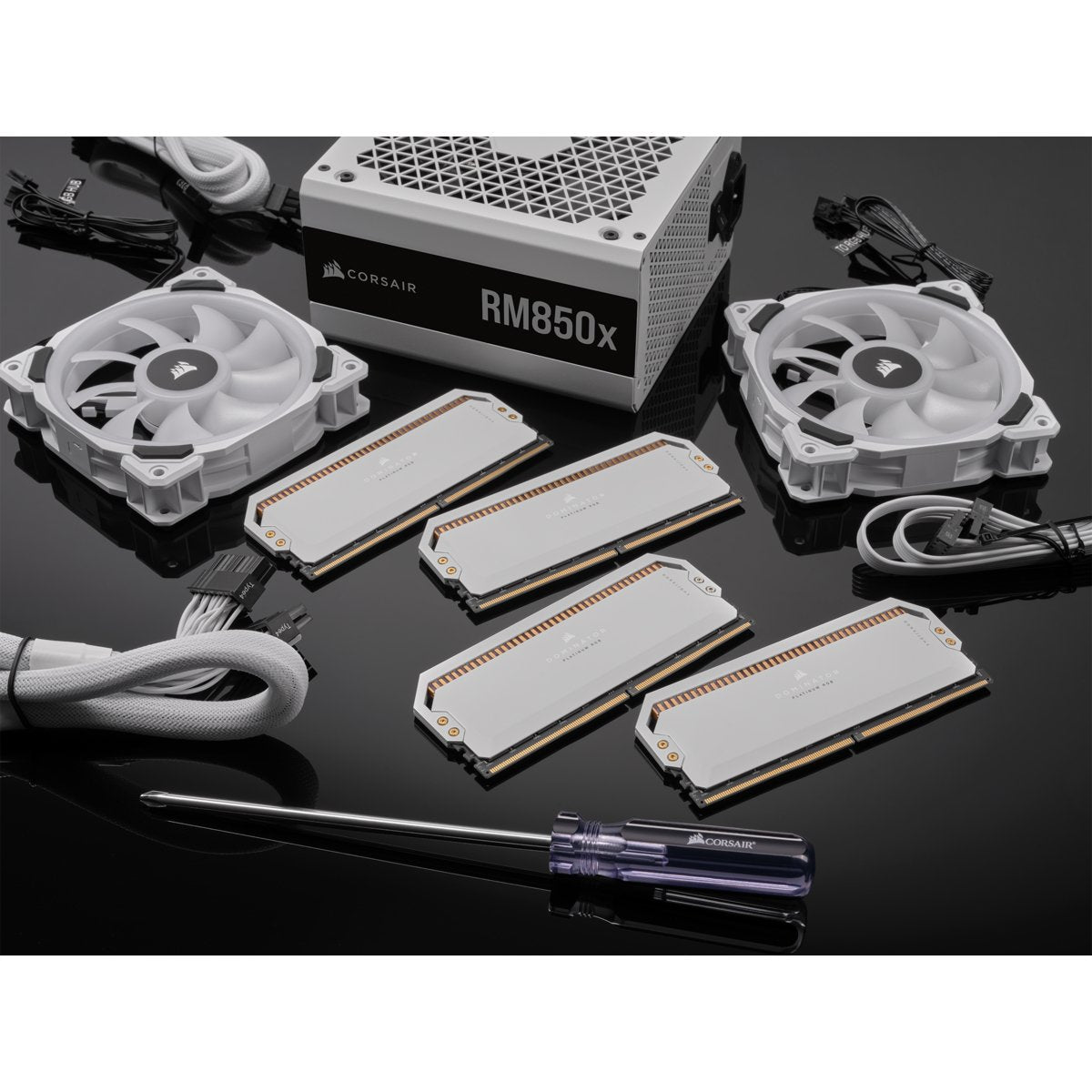 EAN 0840006693406 - Corsair Dominator CMT64GX5M2B5600C40W módulo de memoria 64 GB 2 x 32 GB DDR5 288-pin DIMM imagen 5
