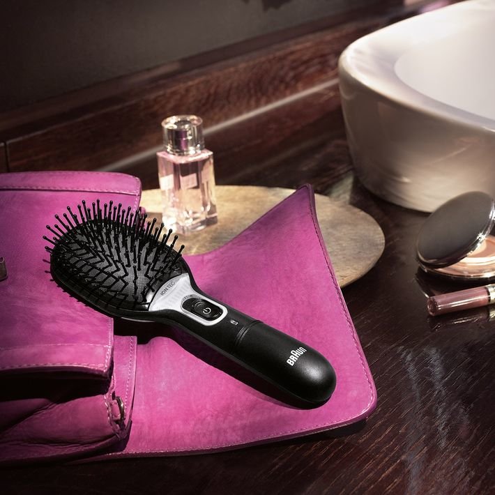 EAN 3030050182484 - Braun Satin Hair 7 Adulto Cepillo paleta para el pelo Negro 1 pieza(s) imagen 6