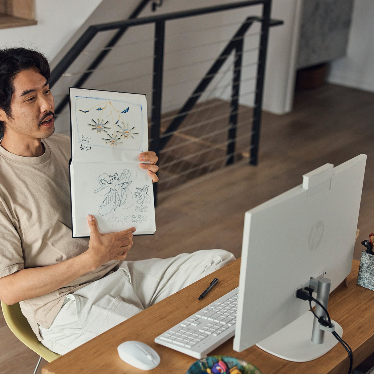 All In One Hpc Hp Aio 24-Cr0135ns I5-1334u 16gb 512gb 23.8" Fhd Tact W11h