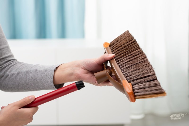 EAN 4023103147843 - Vileda 4023103147843 escoba Interior Cerda blanda Marrón, Rojo imagen 6