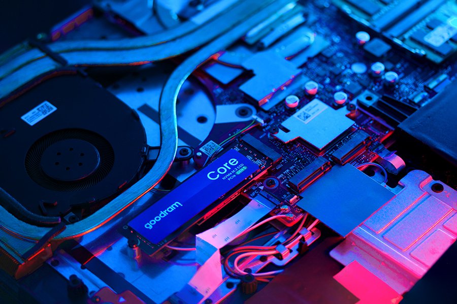 Dysk Ssd Core 2tb Gen5 2280 10300/8700mb/S