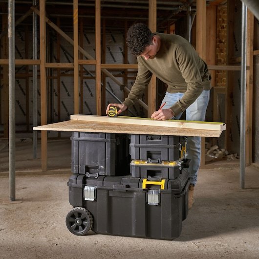 St. Box On Pro-Stack Wheels