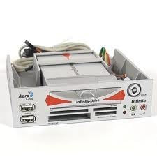 Lector De Tarjetas Interno Aerocool Infinite Silver Plata Usb 2.0