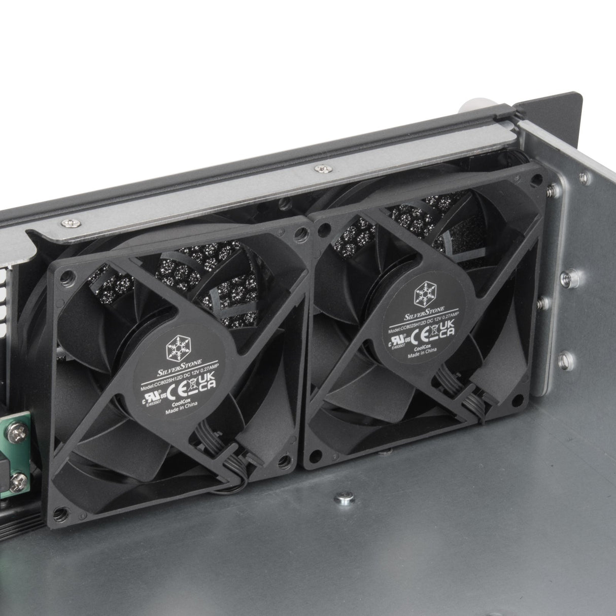 EAN 4710679815169 - Silverstone RM23-502-MINI Estante Negro imagen 10