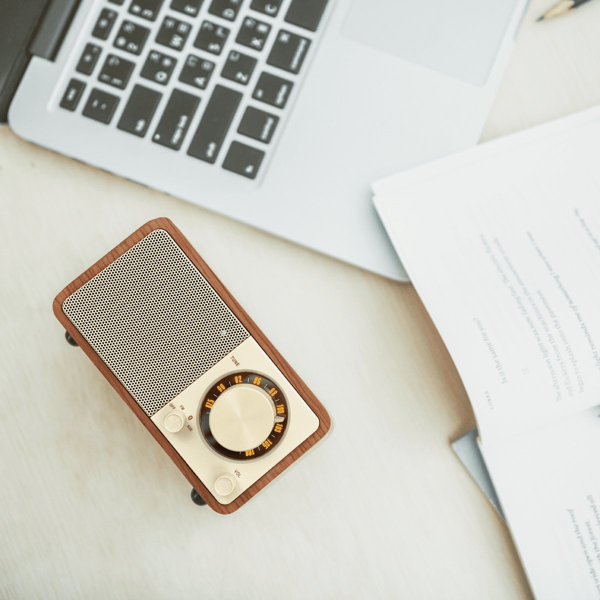 Sangean Wr-7 Nuez Radio Analógica Sobremesa Fm Bluetooth Batería Li-Ion Recargable