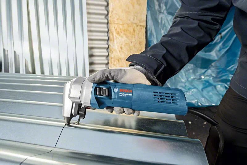 EAN 3165140843072 - Bosch GNA 75-16 Punzonadora eléctrica 2600 spm 750 W imagen 2