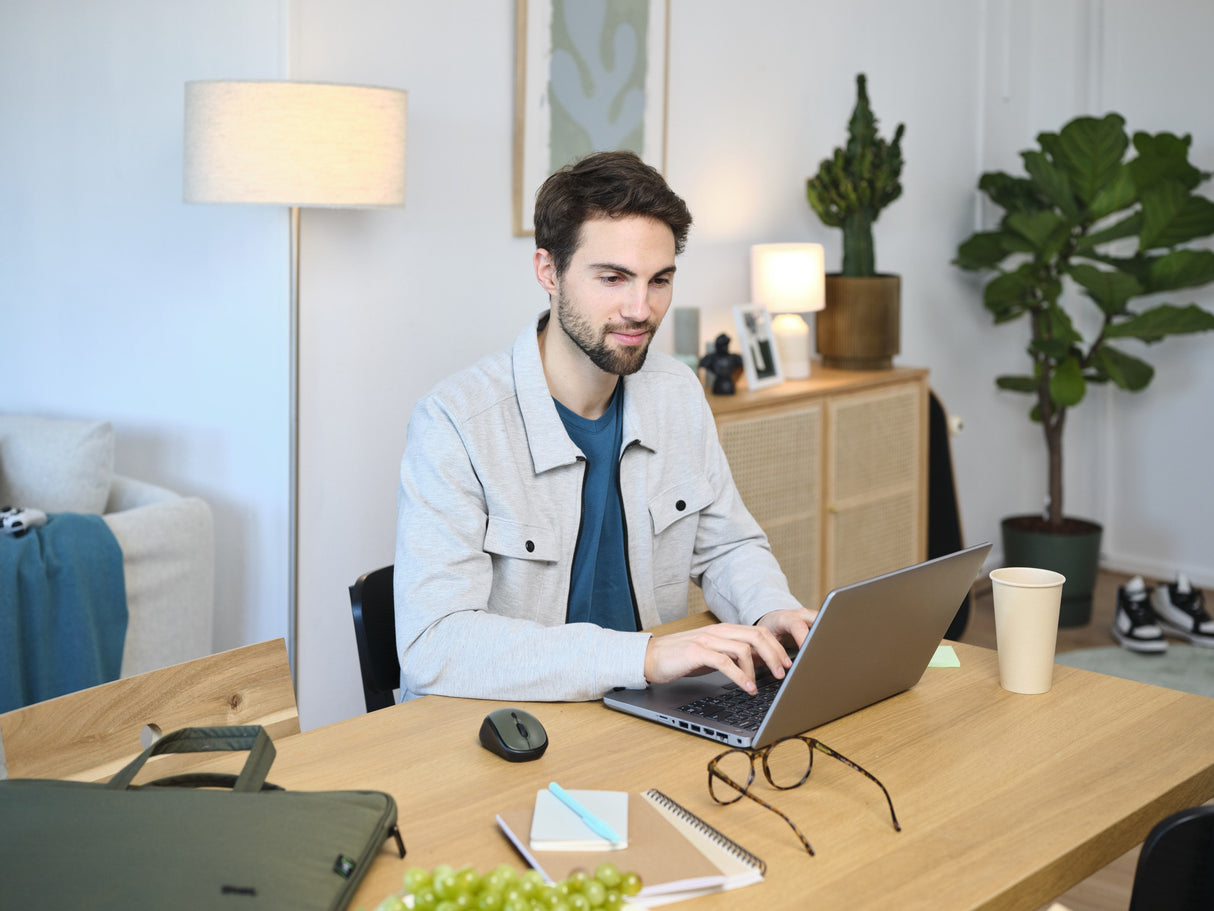 Maletín + Ratón Trust Gaming Bologna Para Portátiles Hasta 16' Verde