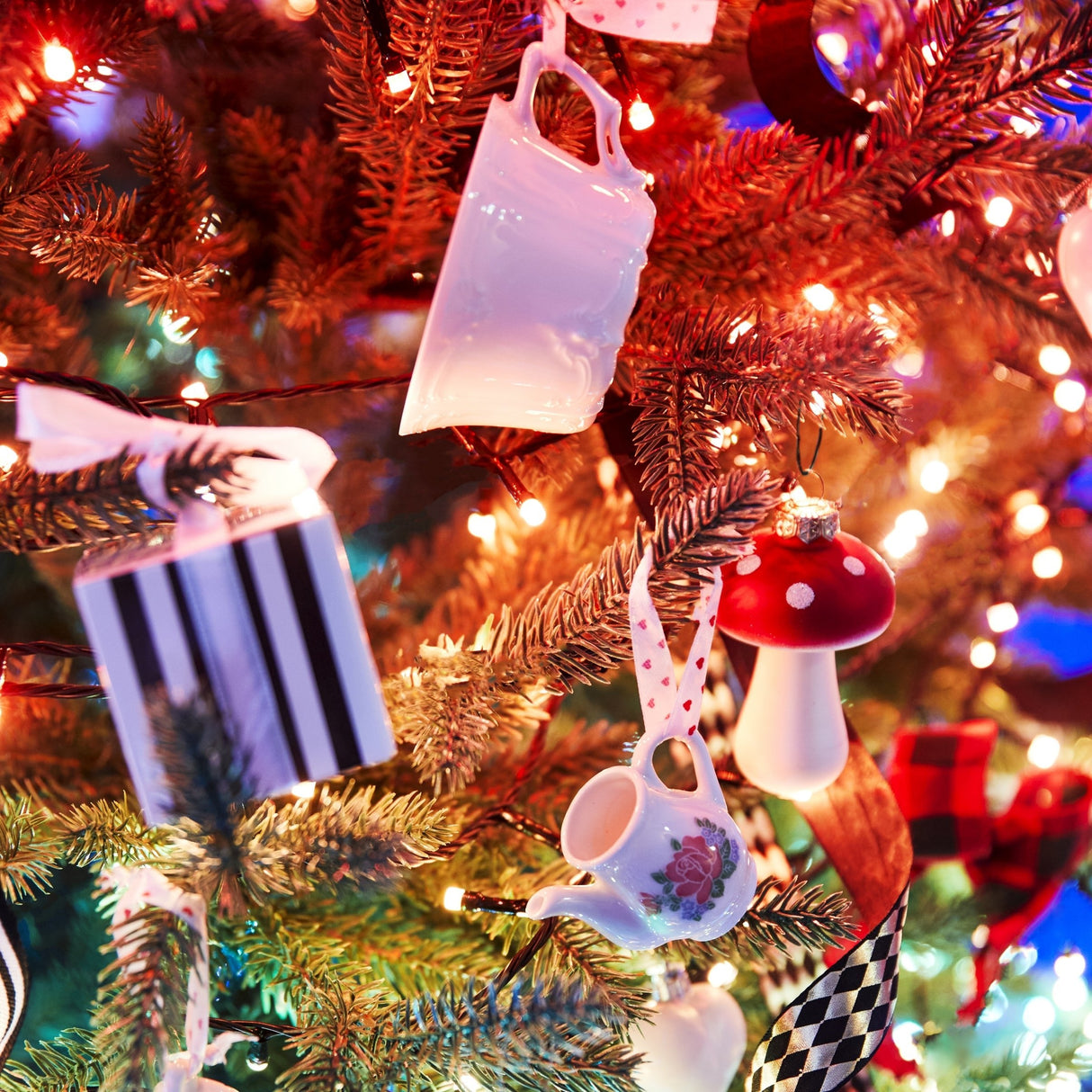 Luces Inteligentes Para Árboles De Navidad Twinkly 400 Rgb + W 32m