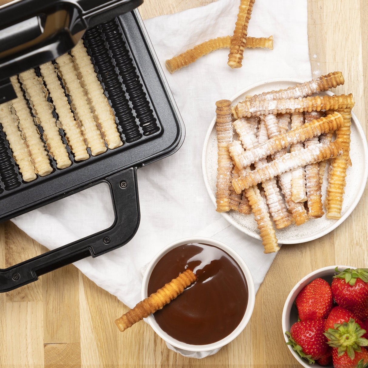 Tristar Wf-1171 Waffle Fries Maker, Black