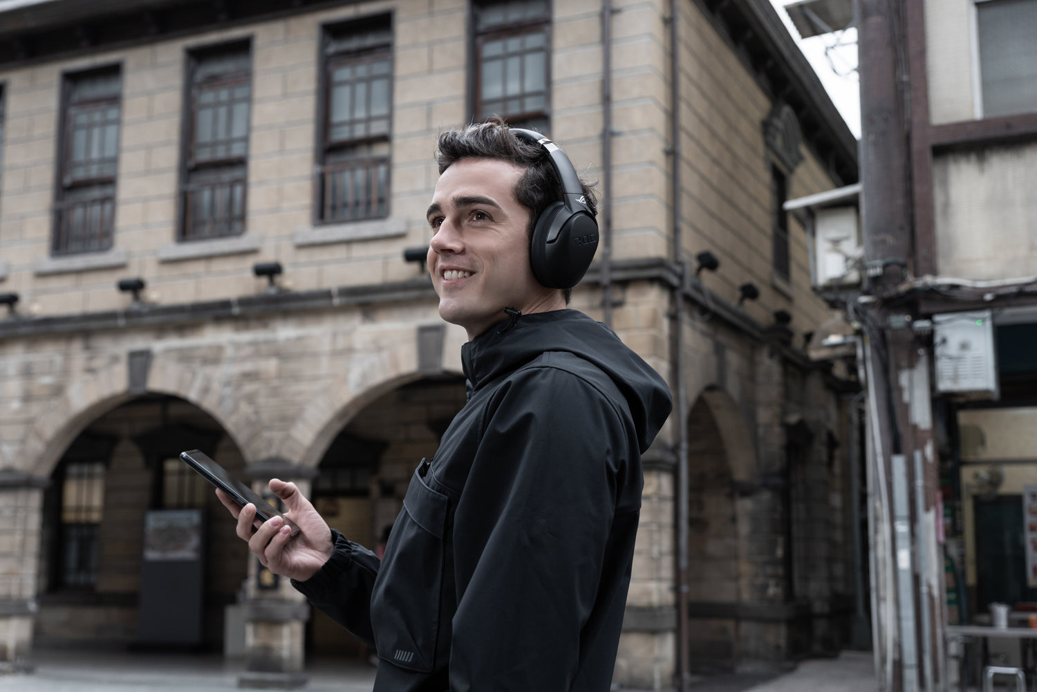 EAN 4718017820646 - ASUS ROG Strix Go BT Auriculares Inalámbrico y alámbrico Diadema Juego Bluetooth Negro imagen 17