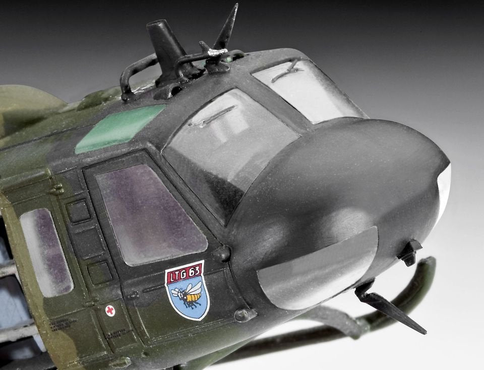 Revell Bell Uh-1d Sar - 1 72 - Kit De Montaje - Drehflügler - - Militärflugzeug