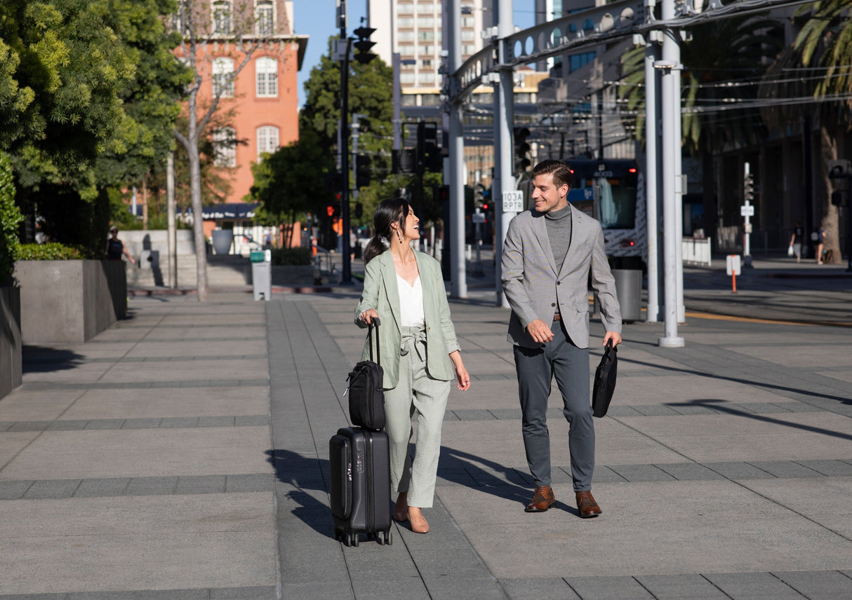 Hp Bolsa Para Portátiles Renew Business De 14,1 Pulgadas (Hp Renew Business 14.1 Laptop Bag)