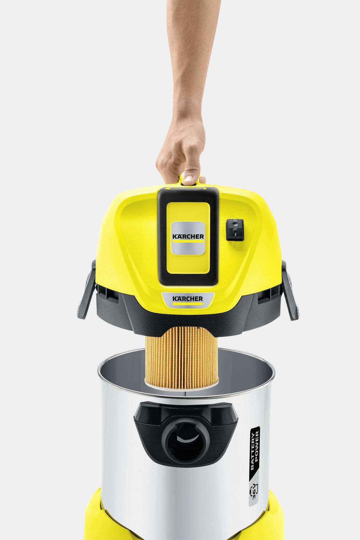 EAN 4054278291888 - Kärcher 1.629-951.0 extractor de polvo Negro, Amarillo 17 L 300 W imagen 4