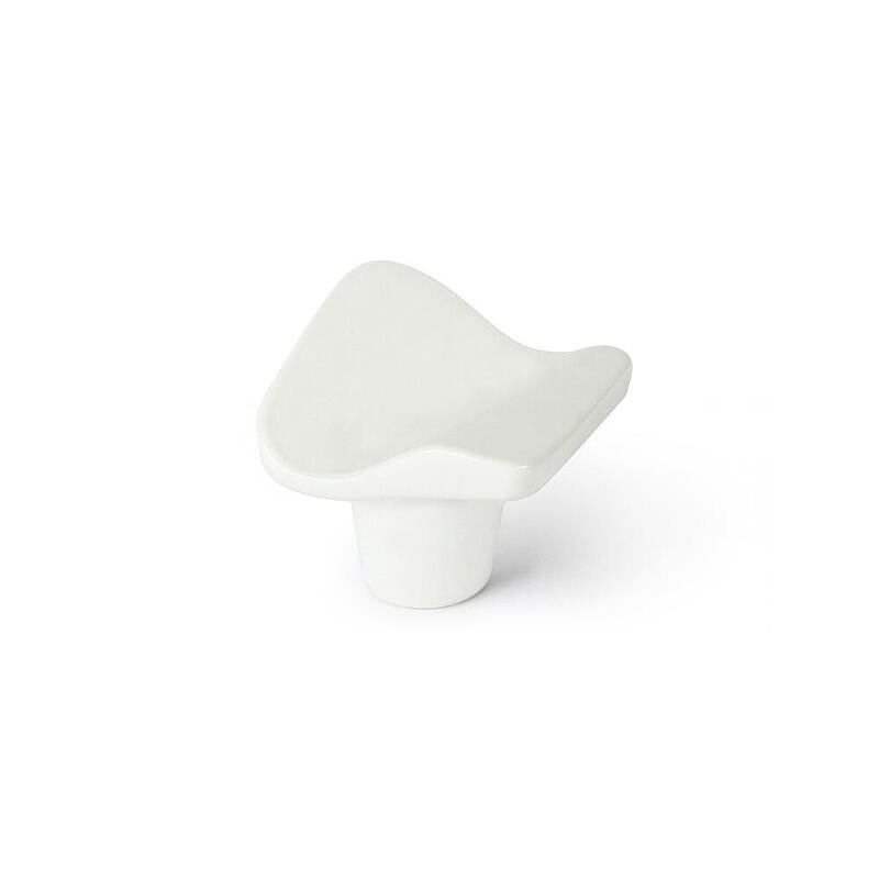 Blister Con 4 Pomos Metálicos Para Mueble, Con Acabado Blanco Mate Mod. 749 32x32mm Rei