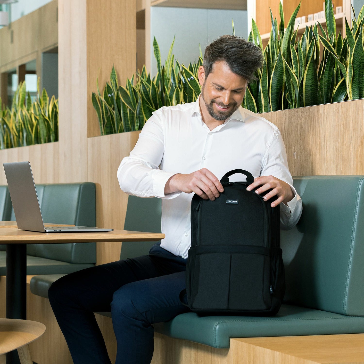 Mochila Dicota Eco Backpack Scale 13-15.6inch