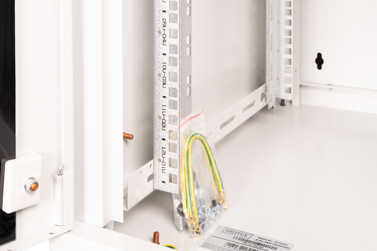EAN 4016032180517 - Digitus DN-19 12U-6/6 armario rack Bastidor de pared Gris imagen 6