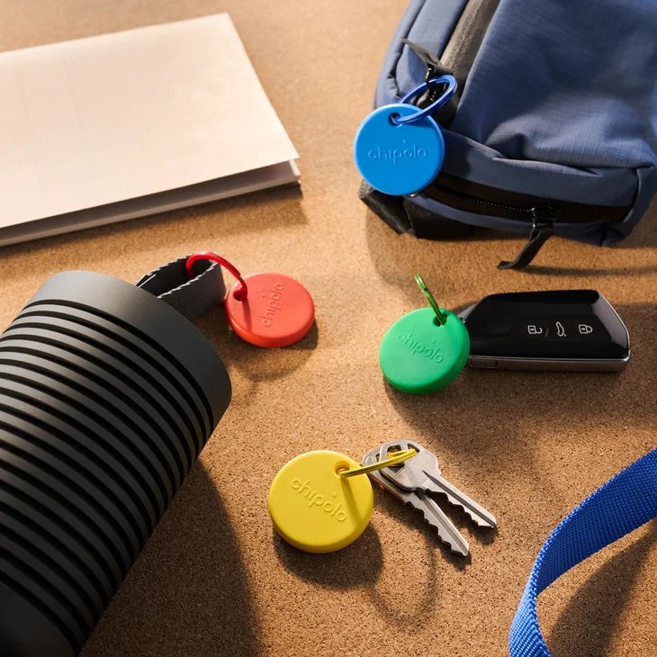 Chipolo Pop 4 Pack -Tracking Tag Compatible With Apple Find My On Iphone (Rojo, Azul, Amarillo, Verde)