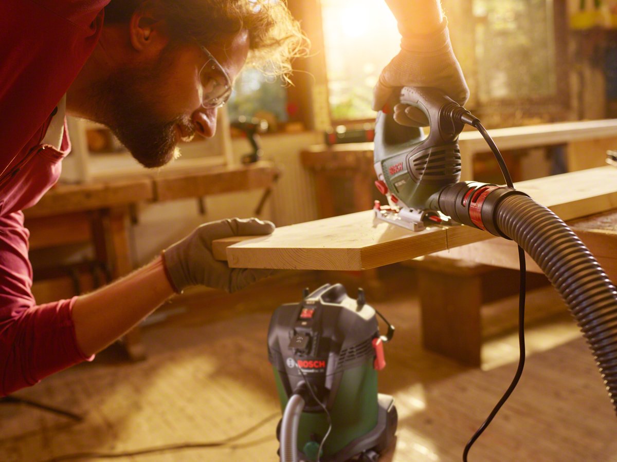 Aspirador Bosch Universalvac 15, En Seco Y Húmedo Verde 06033d1100