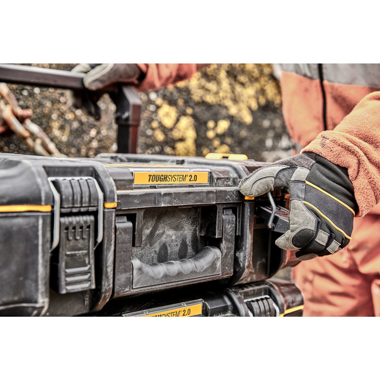 EAN 3253561832932 - DeWALT DWST83293-1 caja de herramientas imagen 14