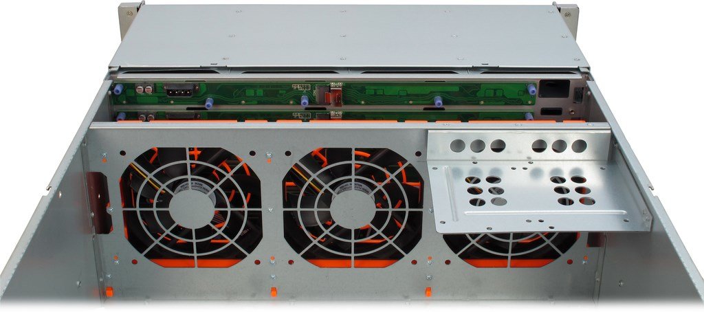 EAN 4260133126435 - Inter-Tech 4U-4424 Estante Negro, Plata imagen 7