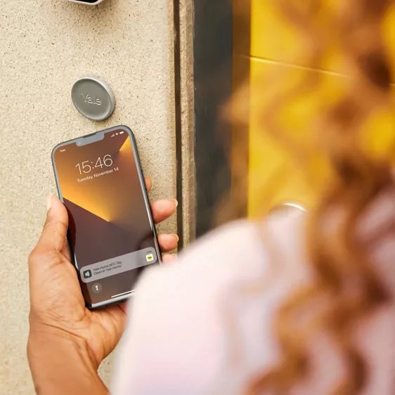 Yale 05/103210/Si Cerradura Yale Linus Smart Lock L2 Wifi. Color Plata