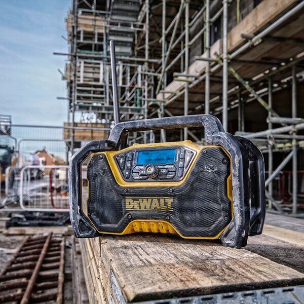 Dewalt Dcr029-Qw, Radio De Obras Negro/Amarillo