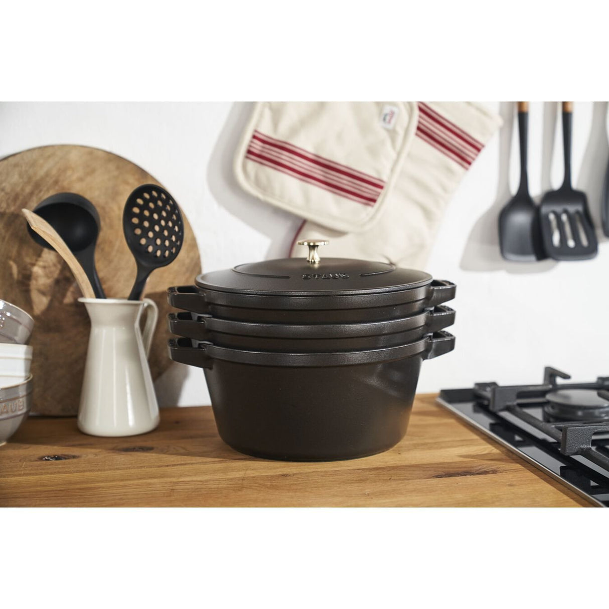EAN 3272340054365 - Staub La Cocotte 4,2 L Alrededor hierro fundido Cazuela para hornear imagen 8