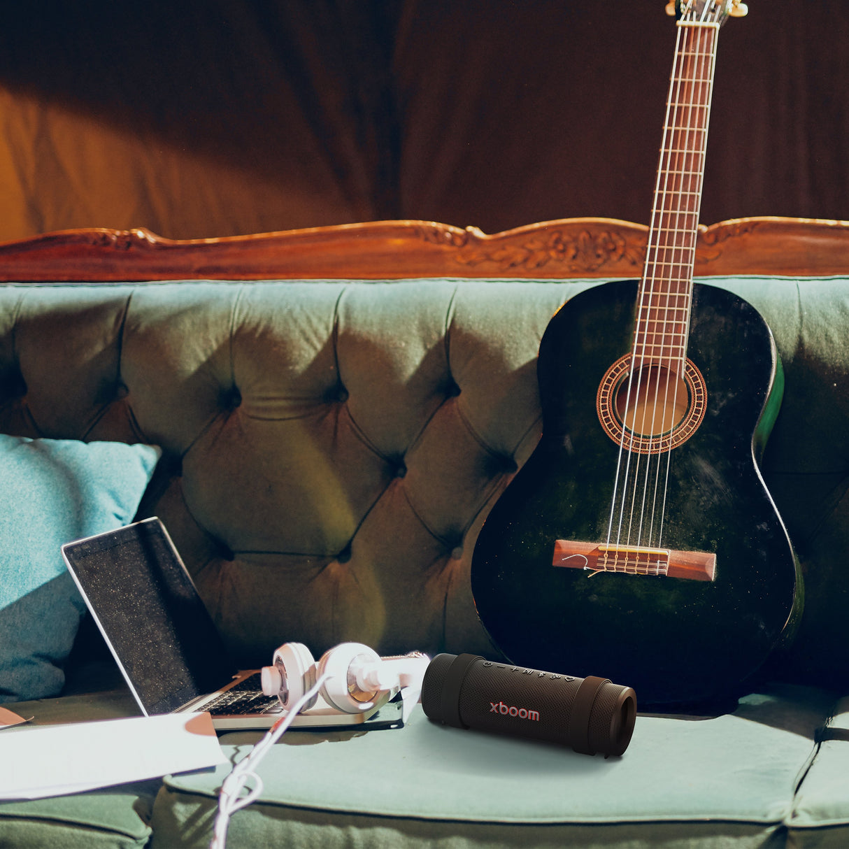 EAN 8806096327388 - LG xboom Grab by will.i.am Altavoz portátil estéreo Negro 30 W imagen 2