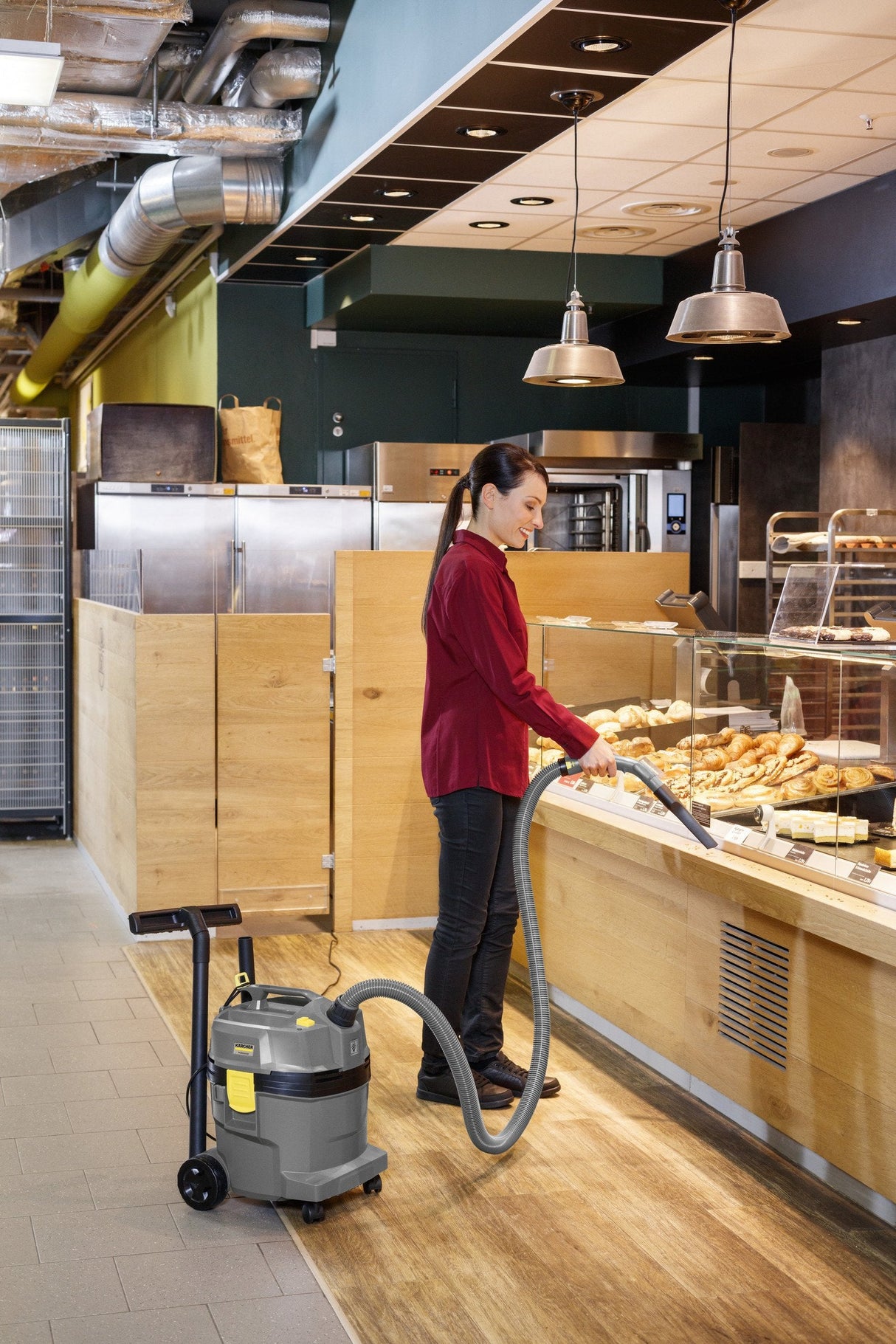 EAN 4054278287928 - Kärcher NT 22/1 Ap L Negro, Gris, Amarillo 22 L 1300 W imagen 3