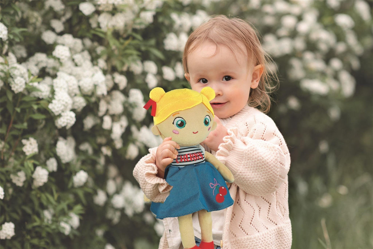 Muñeca Tela Cherry Terry