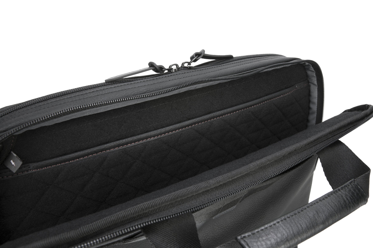 EAN 5397063961924 - DELL Premier Slim Briefcase 38,1 cm (15") Maletín Negro imagen 5