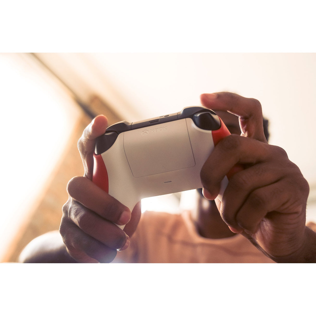 EAN 0889842707113 - Microsoft Xbox Wireless Controller Rojo Bluetooth/USB Gamepad Analógico/Digital Xbox, Xbox One, Xbox Seri imagen 32