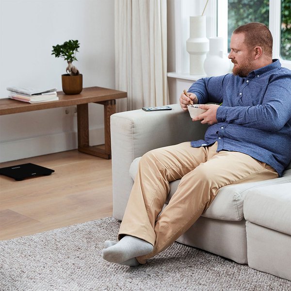 EAN 4015672113152 - Omron HN300T2 Intelli IT Rectángulo Negro Báscula personal electrónica imagen 4