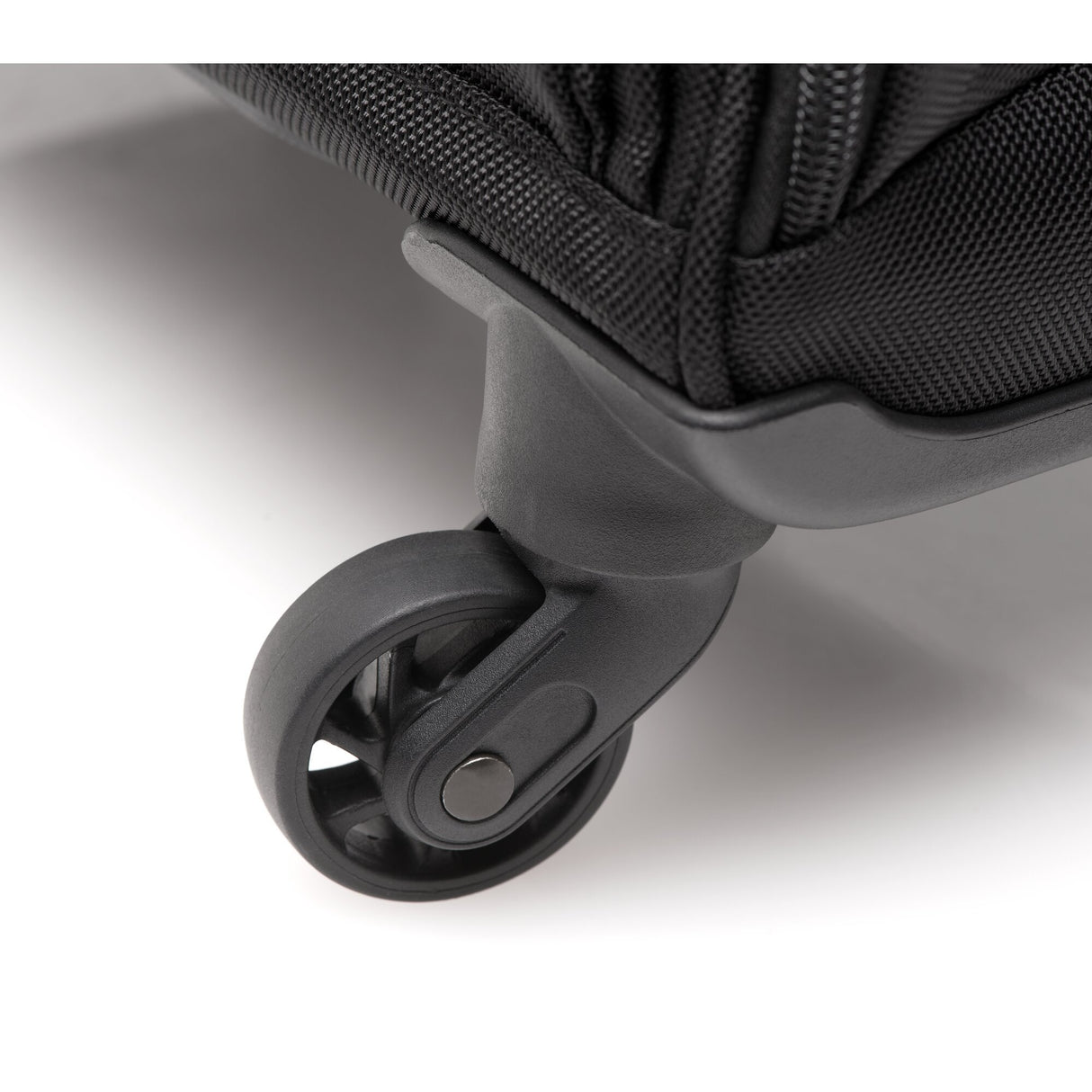 EAN 0085896603849 - Kensington Contour 2.0 Pro 43,2 cm (17") Maletín con ruedas Negro imagen 7