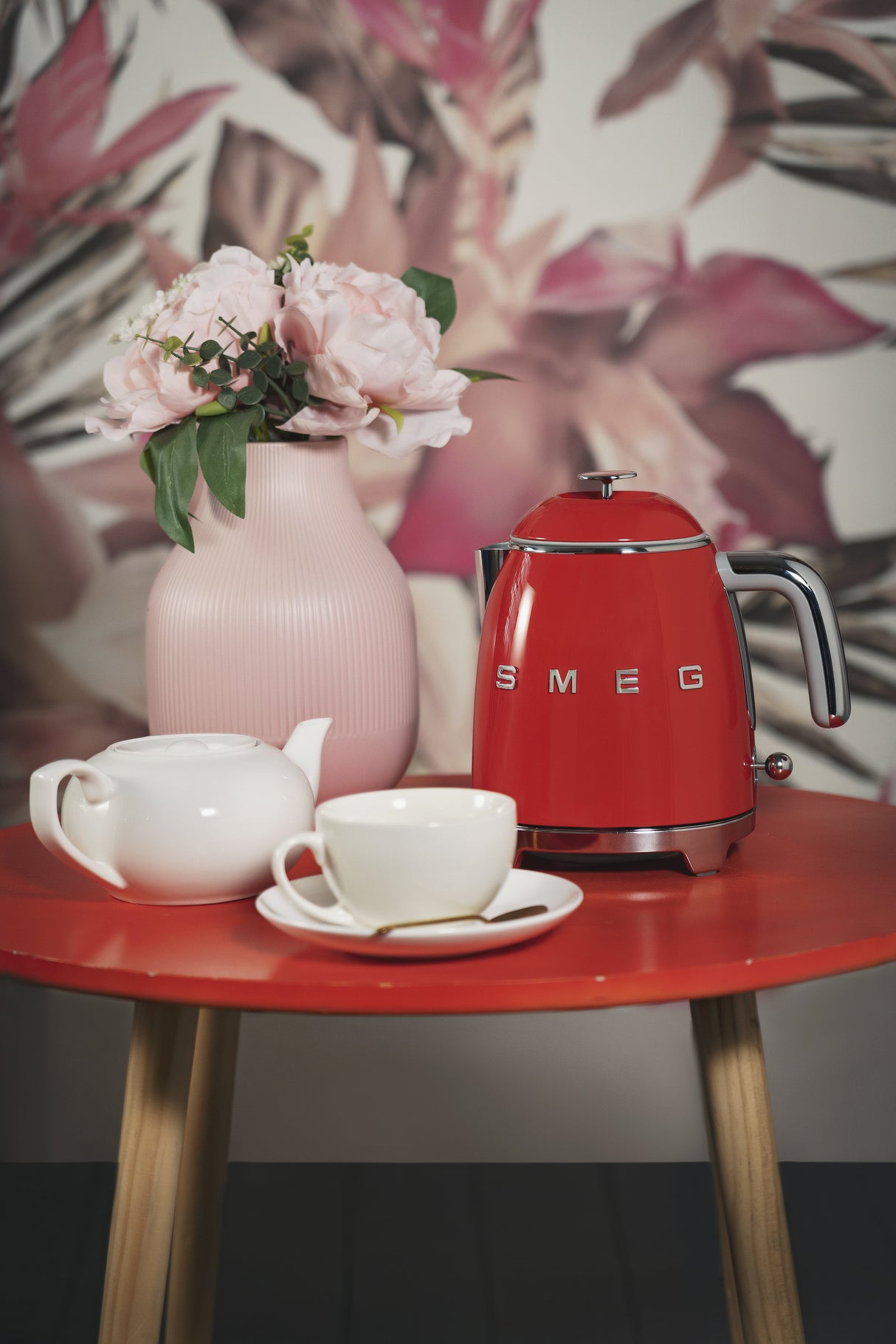 EAN 8017709302177 - Smeg KLF05RDEU tetera eléctrica 0,8 L 1400 W Rojo imagen 20