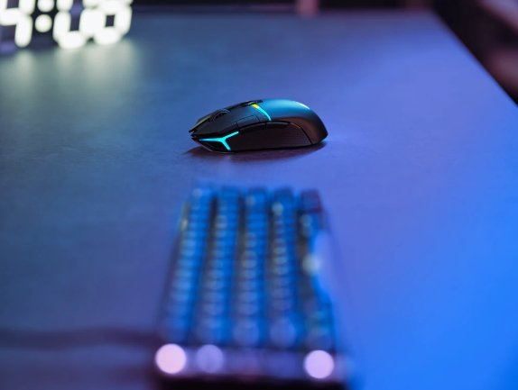 EAN 0840006649519 - Corsair CH-931B011-EU ratón Juego mano derecha RF Wireless + Bluetooth Óptico 26000 DPI imagen 2