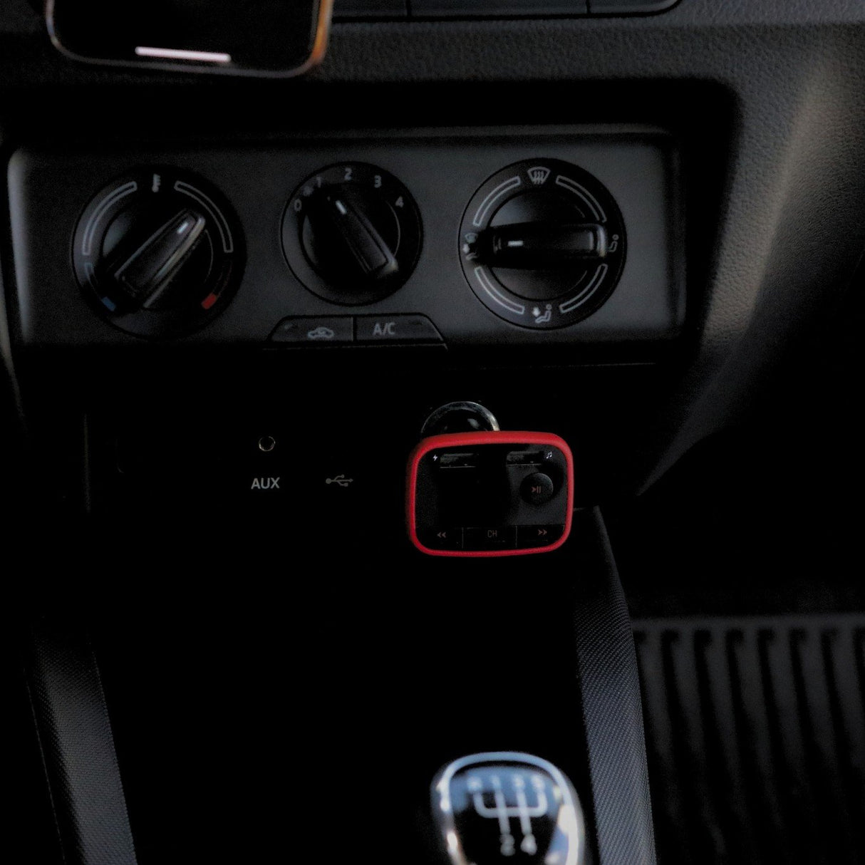 EAN 5901986044390 - Savio TR-10 transmisor FM 87 - 108 MHz Bluetooth/USB Negro, Rojo imagen 8