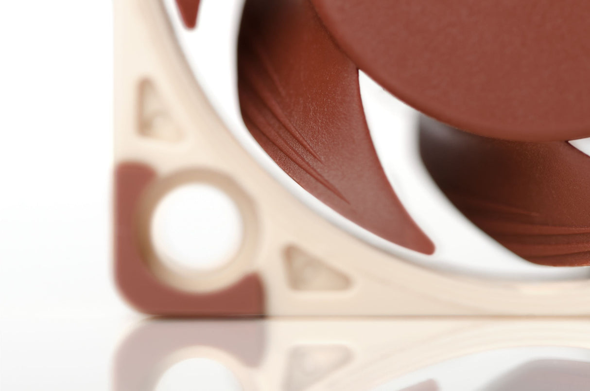 EAN 0841500110109 - Noctua NF-A4x20 PWM Carcasa del ordenador Ventilador 4 cm Beige, Marrón imagen 6