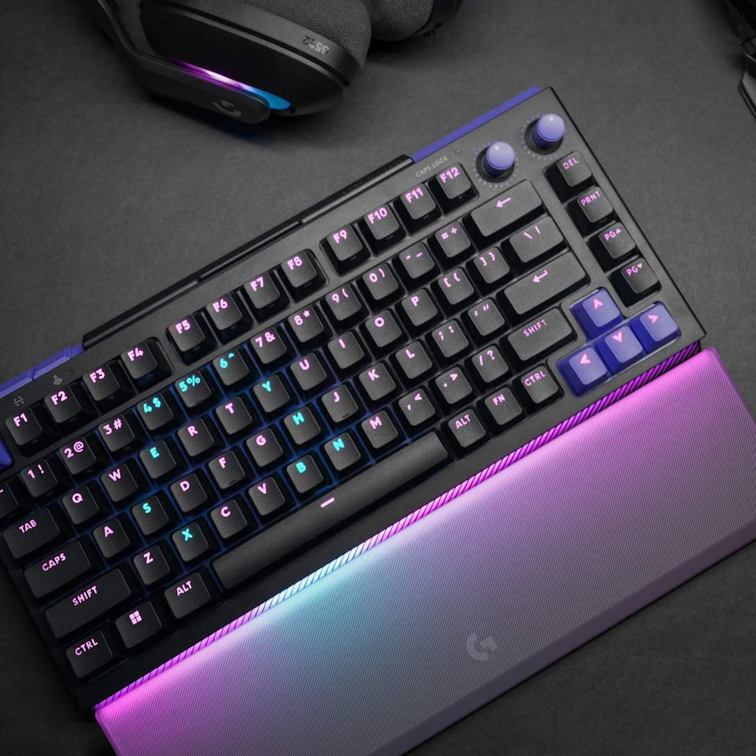Logitech G512 X Palm Rest 75 Acryl-Palm Rest Transparente