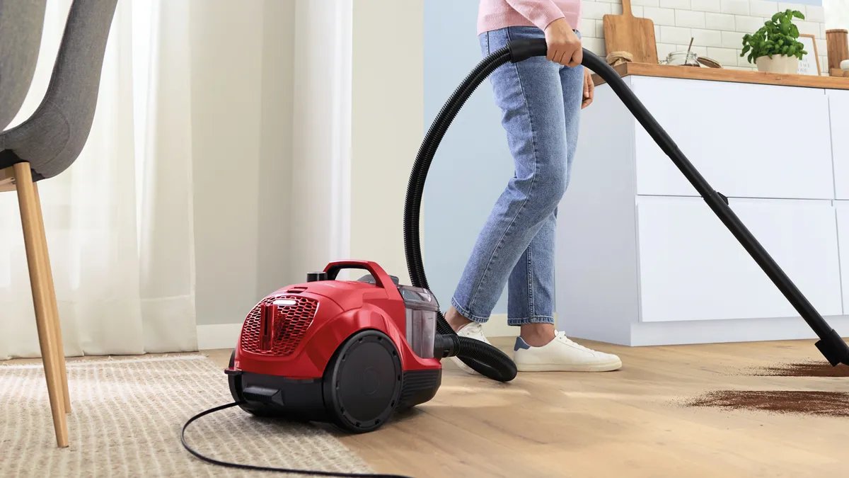 EAN 4242005453269 - Bosch BGS21CAR aspiradora 2 L Aspiradora de tambor Secar 750 W Sin bolsa imagen 7