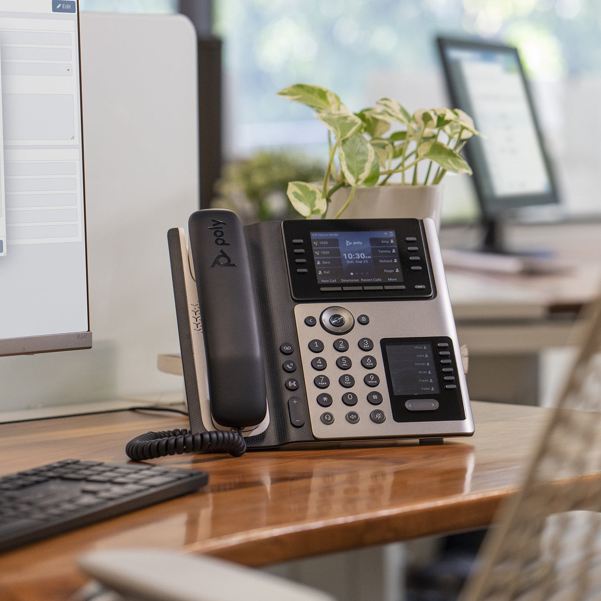 EAN 0197497341416 - HP Poly Edge E400 IP Phone and PoE-enabled teléfono IP Negro 8 líneas IPS imagen 3