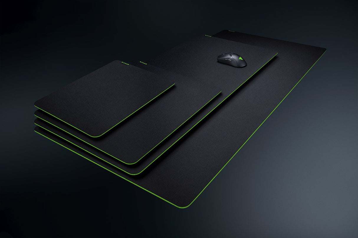 EAN 8886419318552 - Razer Gigantus V2 - XXL Alfombrilla de ratón para juegos Negro, Verde imagen 2