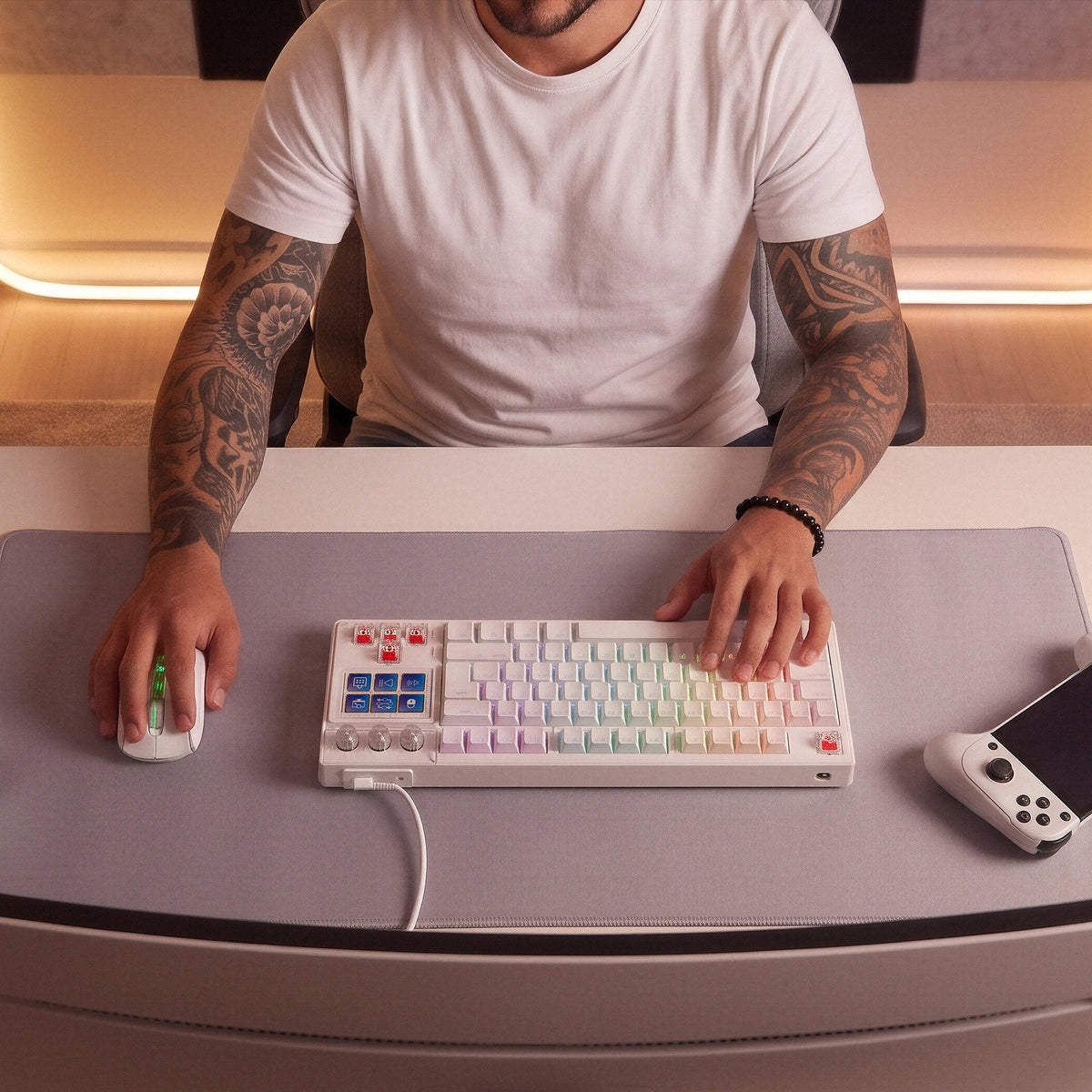 Teclado Gaming Mecánico Mars Gaming Mk-Master Switch Rojo Blanco Incluye Smartdeck
