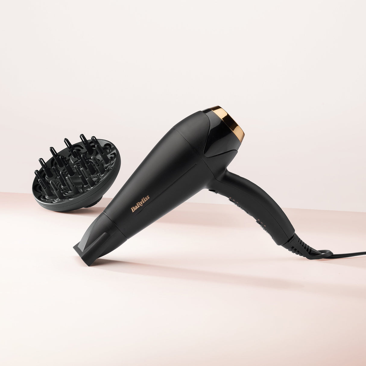EAN 3030050153378 - BaByliss Turbo Shine 2200 secador 2200 W Negro imagen 12