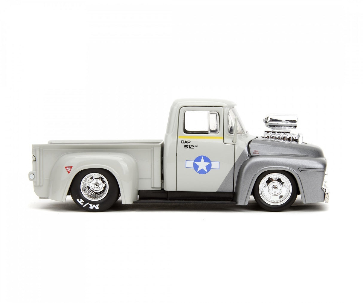 EAN 4006333084591 - Jada Toys Street Fighter 1956 Ford Pickup 1:24 imagen 7