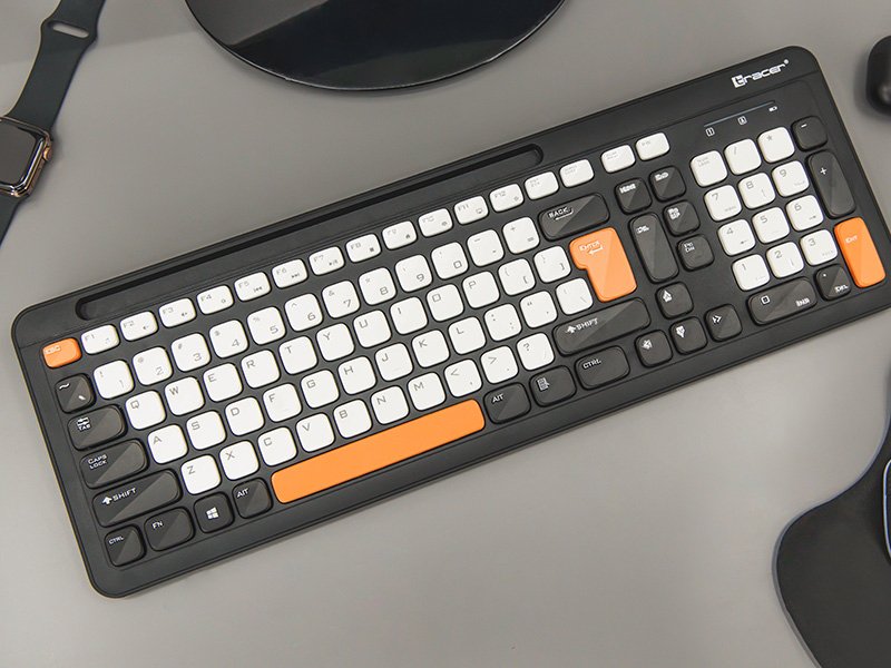 Tracer Keyboard Greg Rf