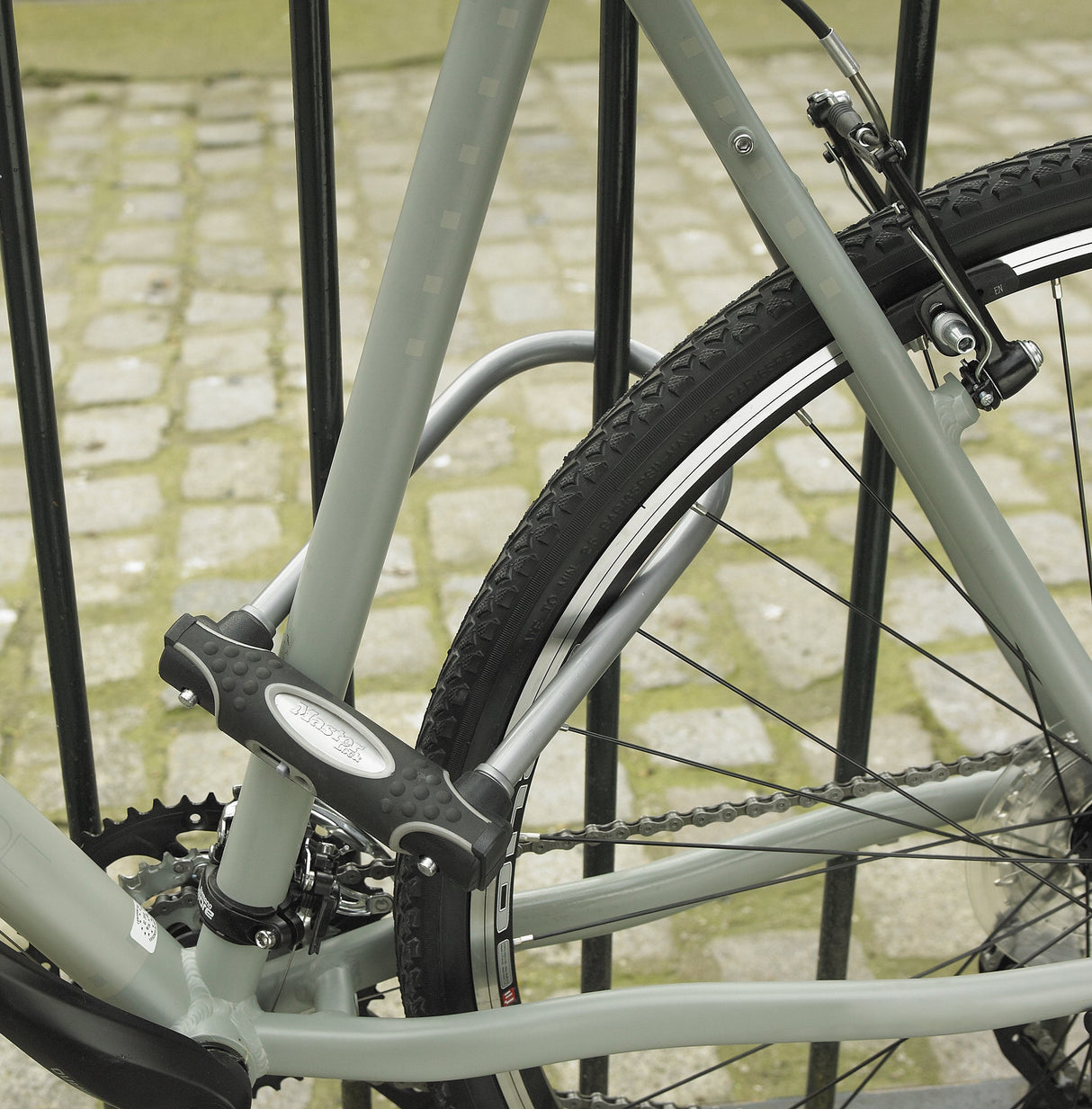 EAN 3520190925350 - MASTER LOCK 8195EURDPRO candado para bicicleta Negro 210 mm Candado en U imagen 2