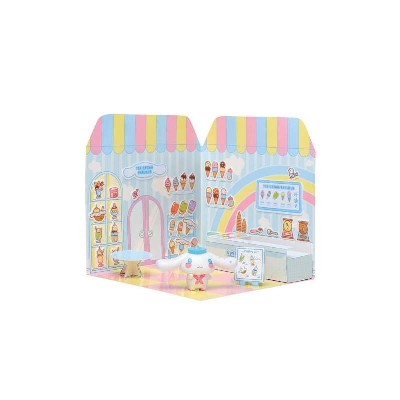 Comansi Sticker House Cinnamoroll Ice Cream Parlour - Incluye Figura - Stickers Lavables - Escenario Adorable - Juego